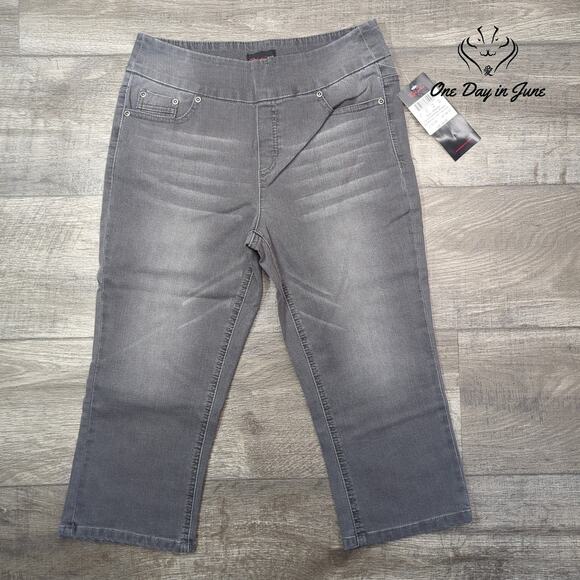 Rekucci Ease Into Comfort Capri Jeans Size 8 - Picture 1 of 6